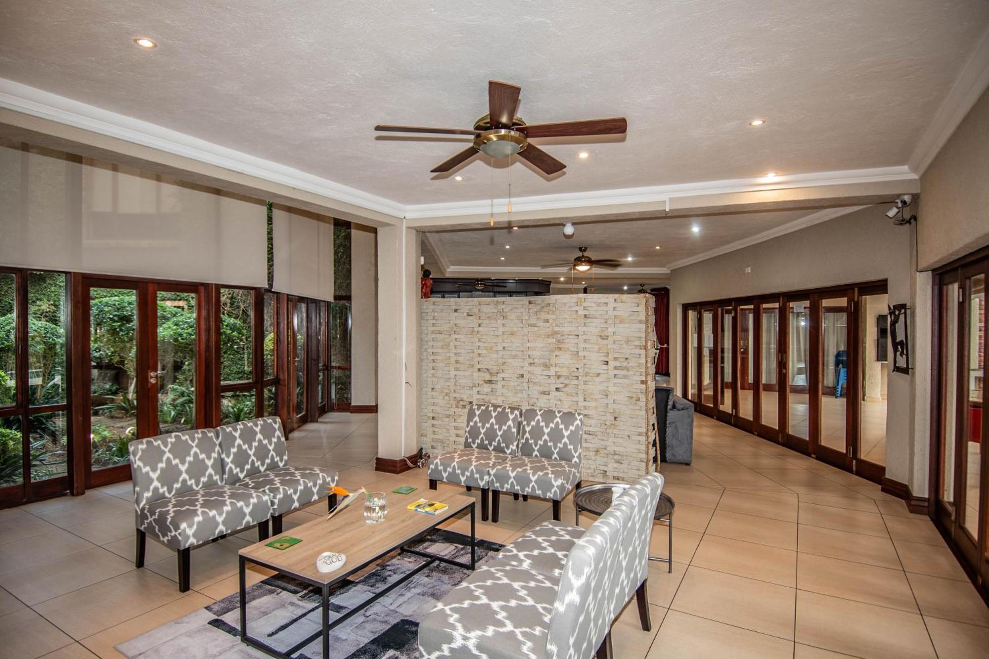 7 Saint Andrew Hotel White River Luaran gambar